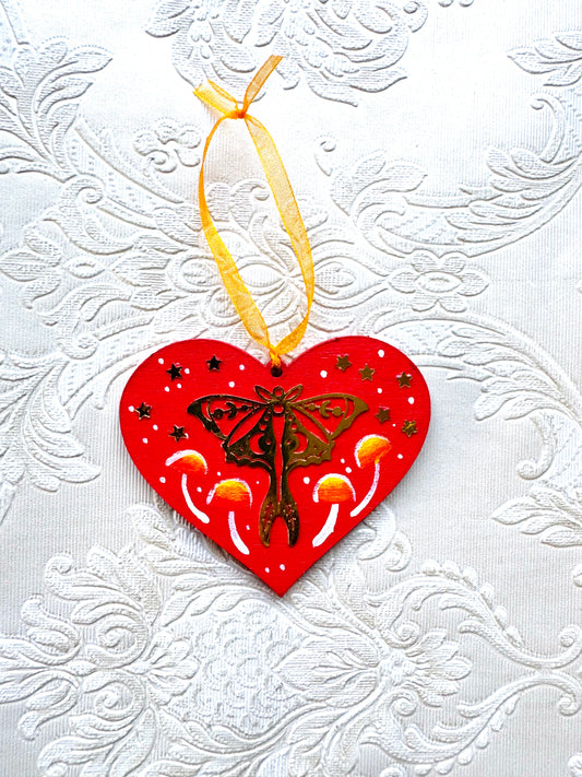 Hand-painted Christmas heart ornament / Kézzel festett karácsonyi szívecske dísz