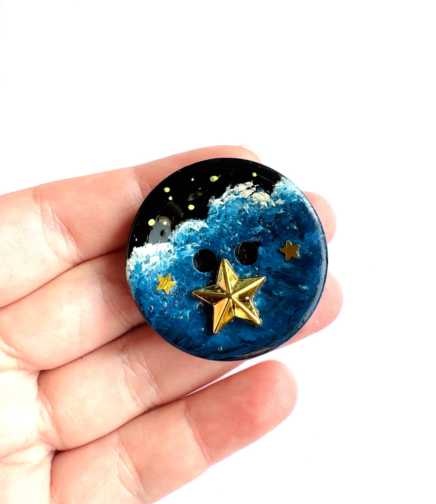 Hand-painted button MAGNET / Kézzel festett gomb MÁGNES