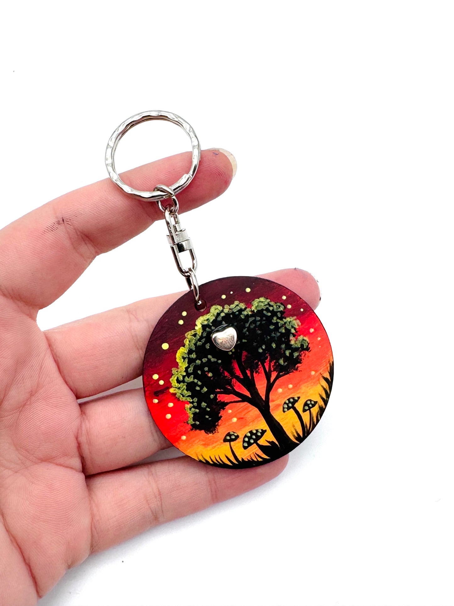 Round wooden keychain (larger size) / Kerek fa kulcstartó (nagyobb méret)