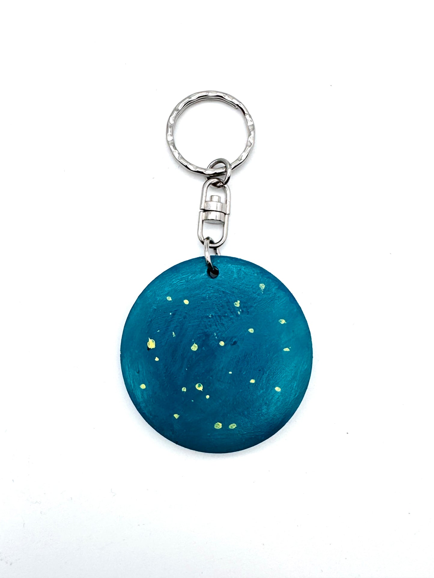 Round wooden keychain (larger size) / Kerek fa kulcstartó (nagyobb méret)