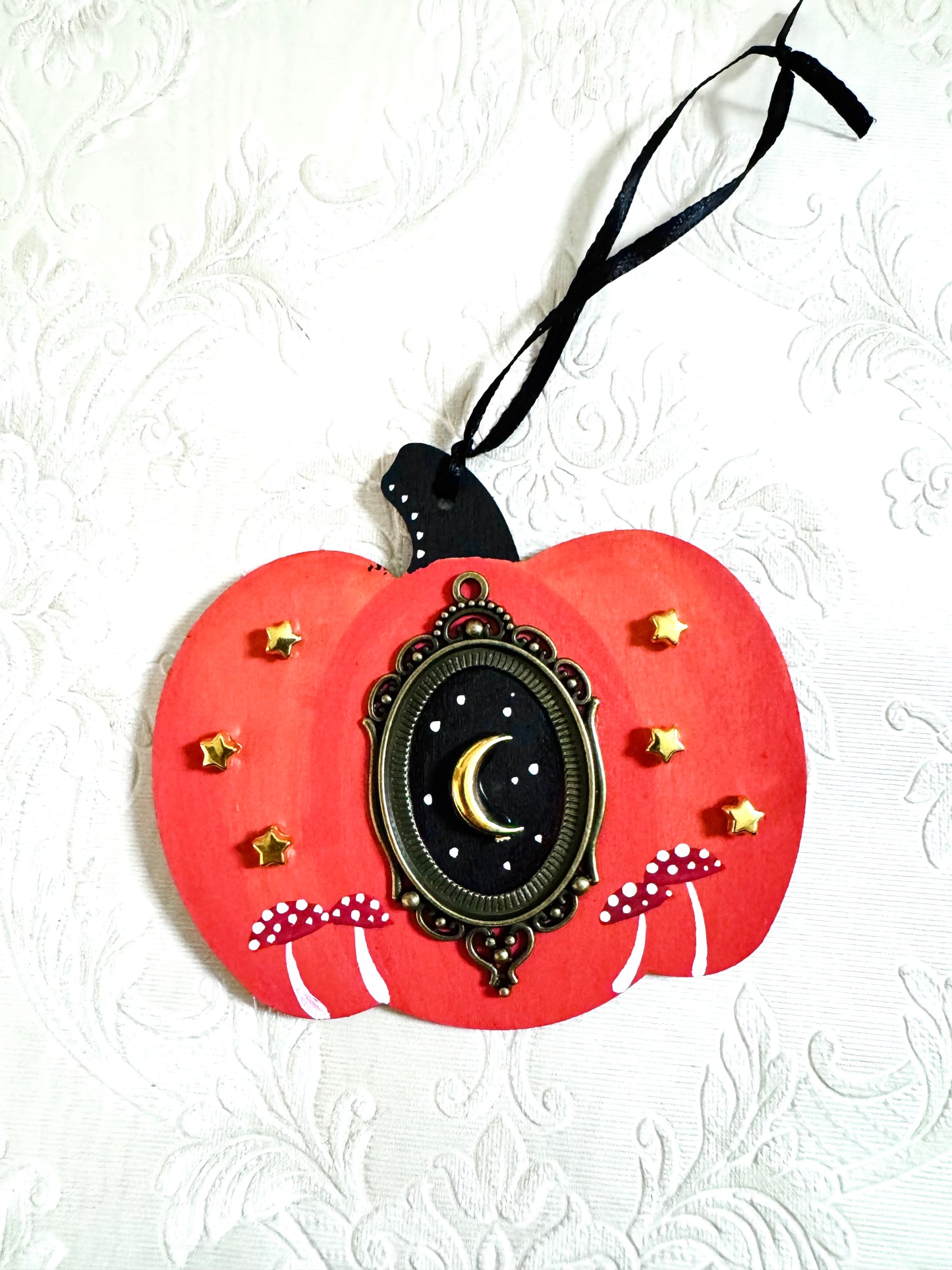 Hand-painted pumpkin MAGNET and ornament / Kézzel festett tök mágnes és dísz