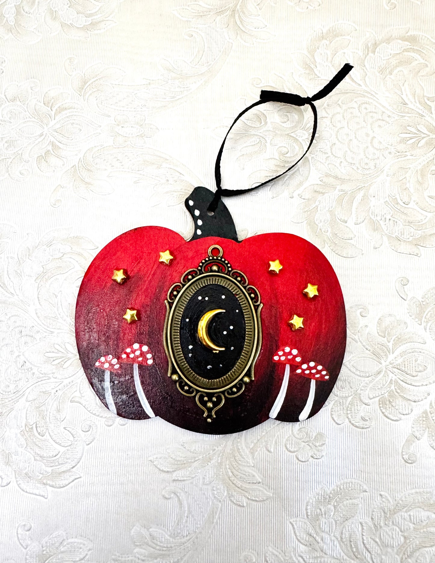Hand-painted pumpkin MAGNET and ornament / Kézzel festett tök mágnes és dísz