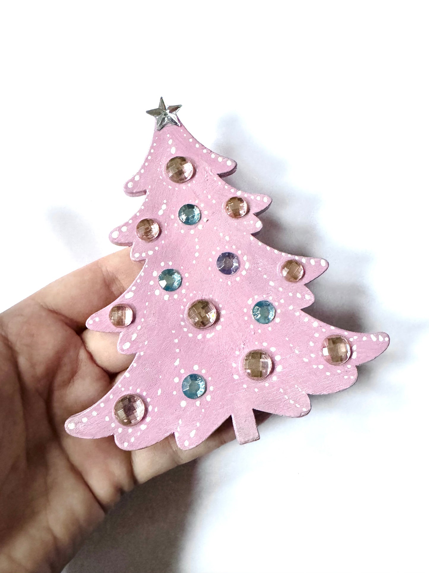 Hand-painted Christmas tree magnet / Kézzel festett karácsonyfa mágnes