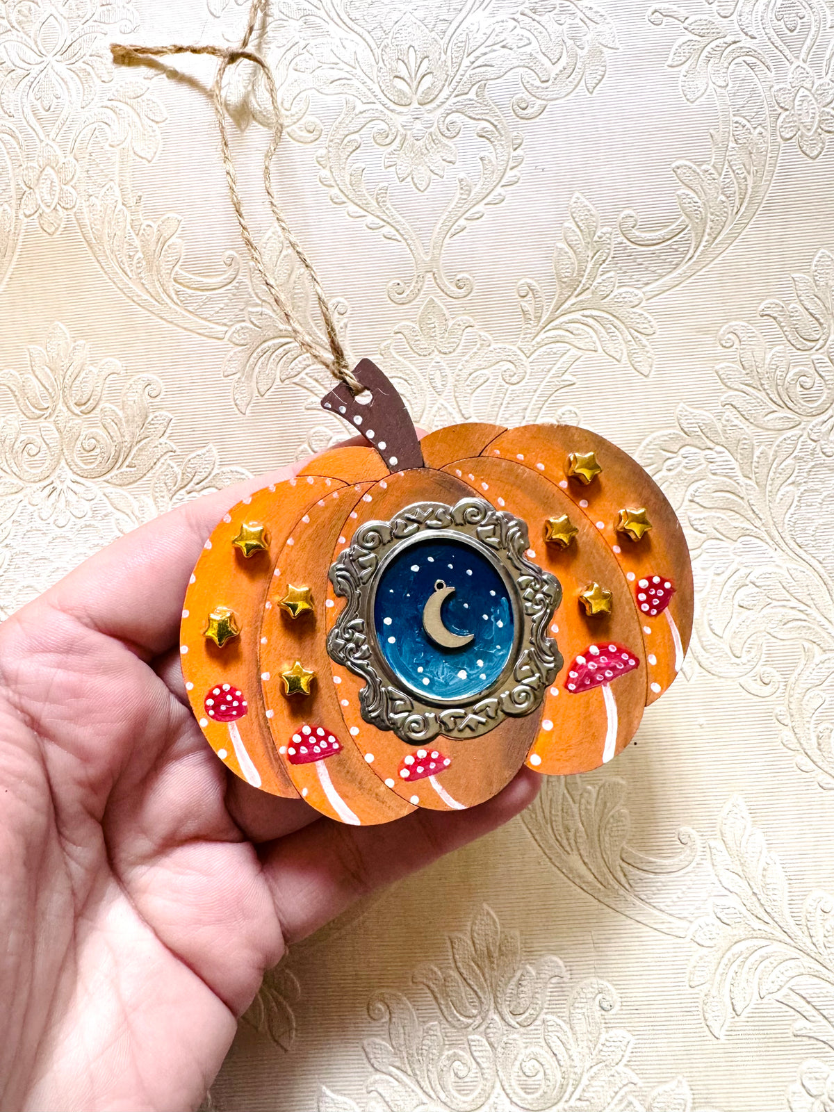 Hand-painted pumpkin MAGNET / Kézzel festett varázstök mágnes