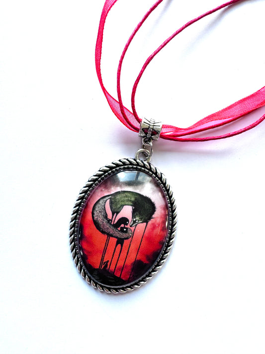 Big oval pendant / Nagy ovális medál egyedi grafikával
