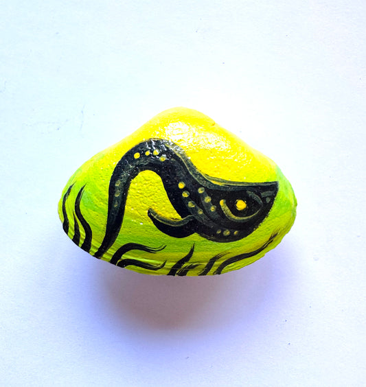 Hand-painted seashell MAGNET (smaller size) / Kézzel festett kagyló MÁGNES (kisebb méret)