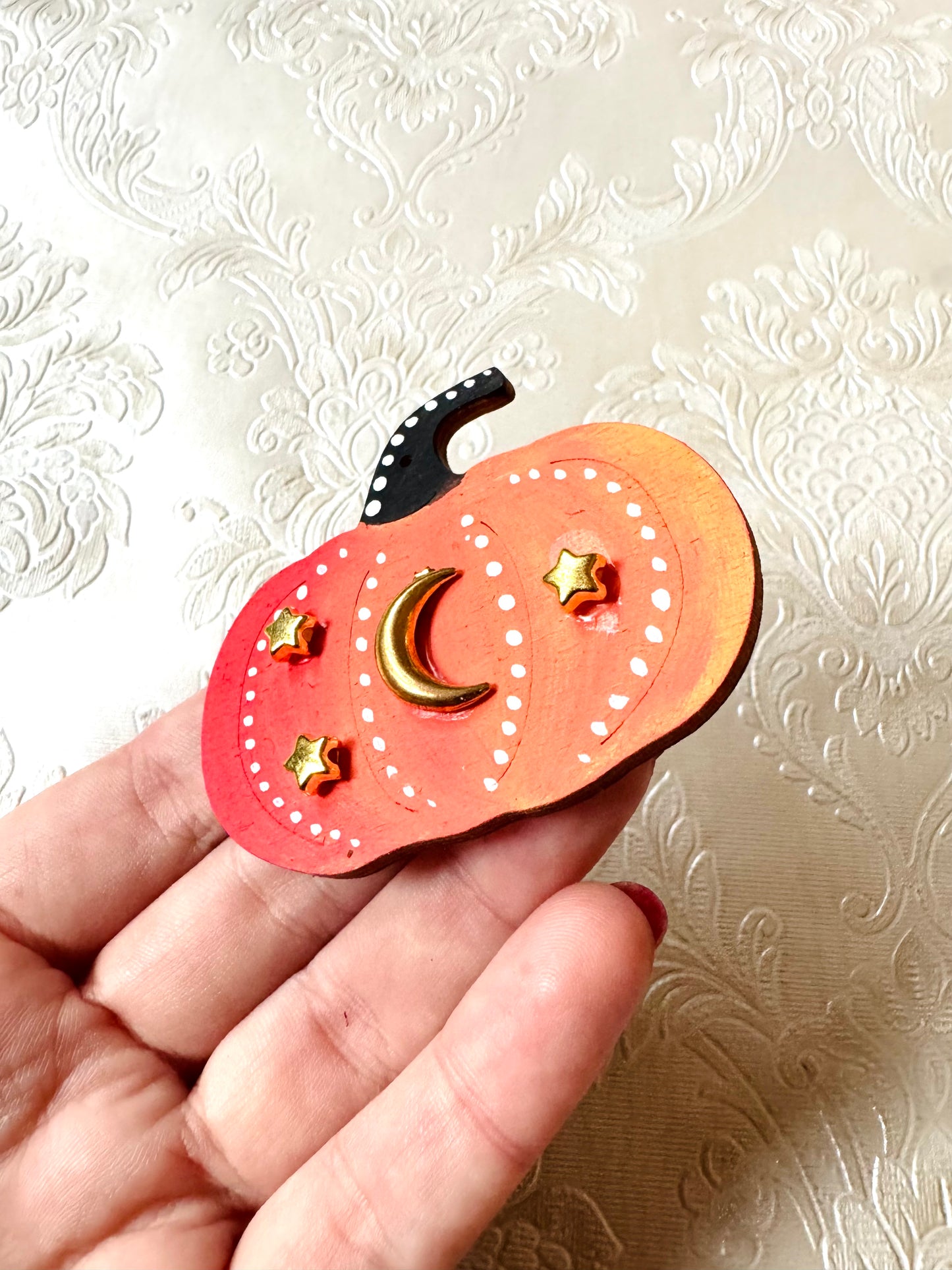 Hand-painted pumpkin BROOCH / Kézzel festett tök BROSS