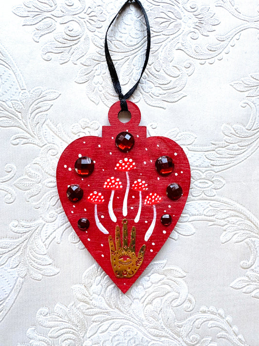 Hand-painted Christmas heart ornament / Kézzel festett karácsonyi szívecske dísz