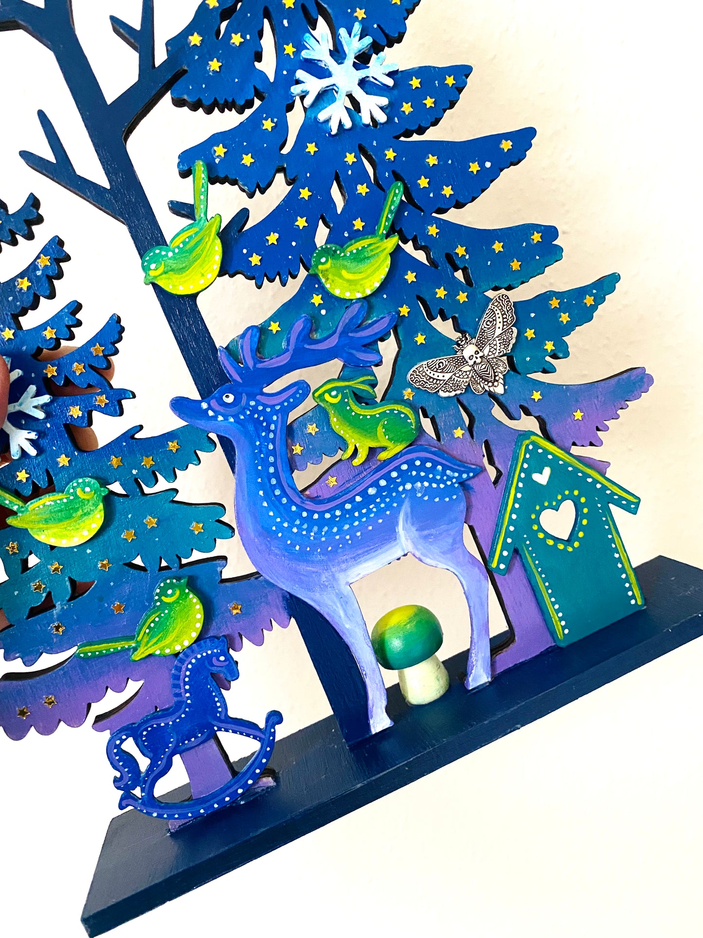 Christmas deer in a magic forest / Karácsonyi szarvas varázserdőben