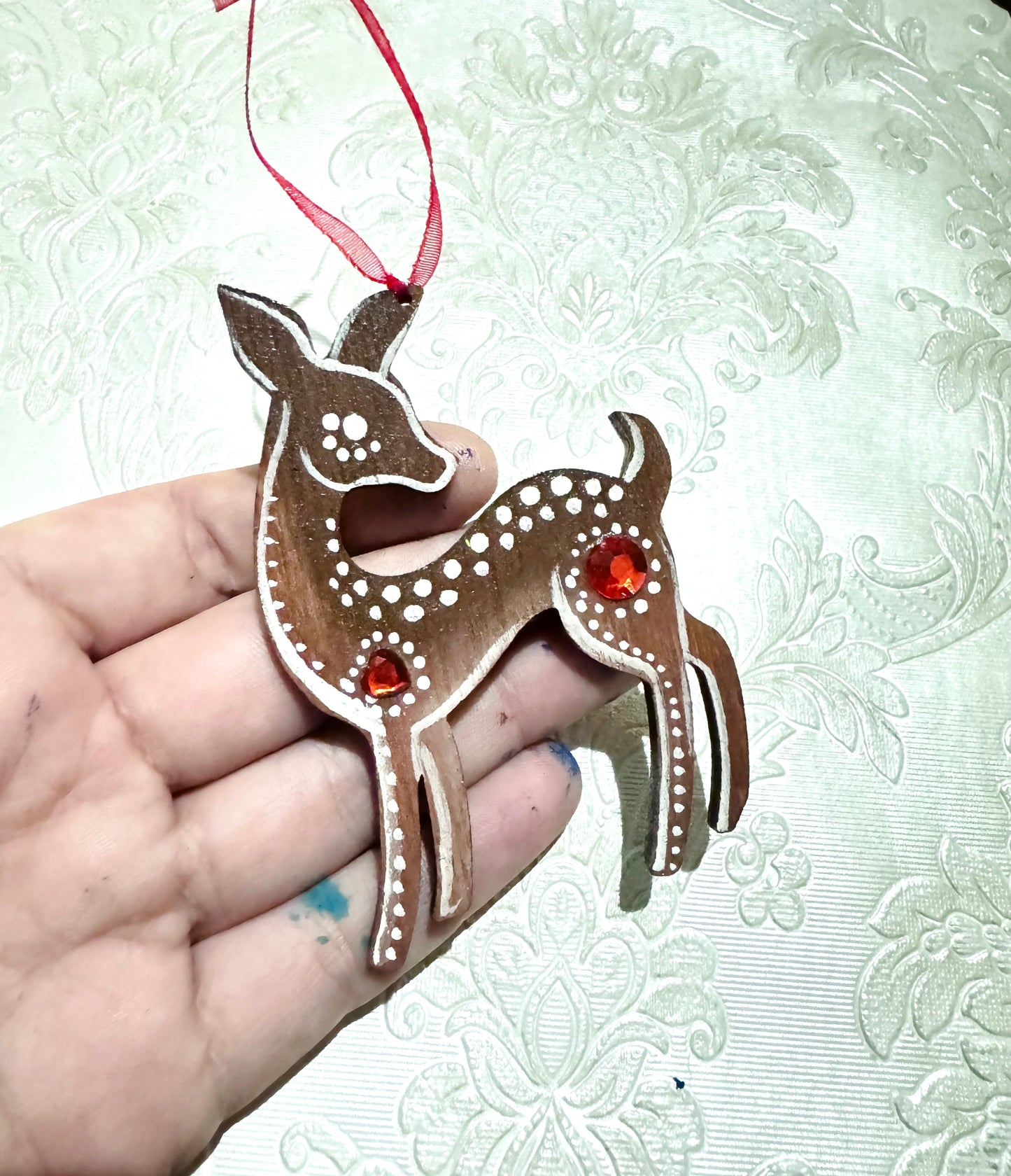 Hand-painted “gingerbread” fawn ornament / Kézzel festett “mézeskalács” őzike dísz