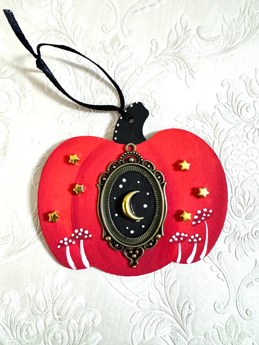 Hand-painted pumpkin MAGNET and ornament / Kézzel festett tök mágnes és dísz