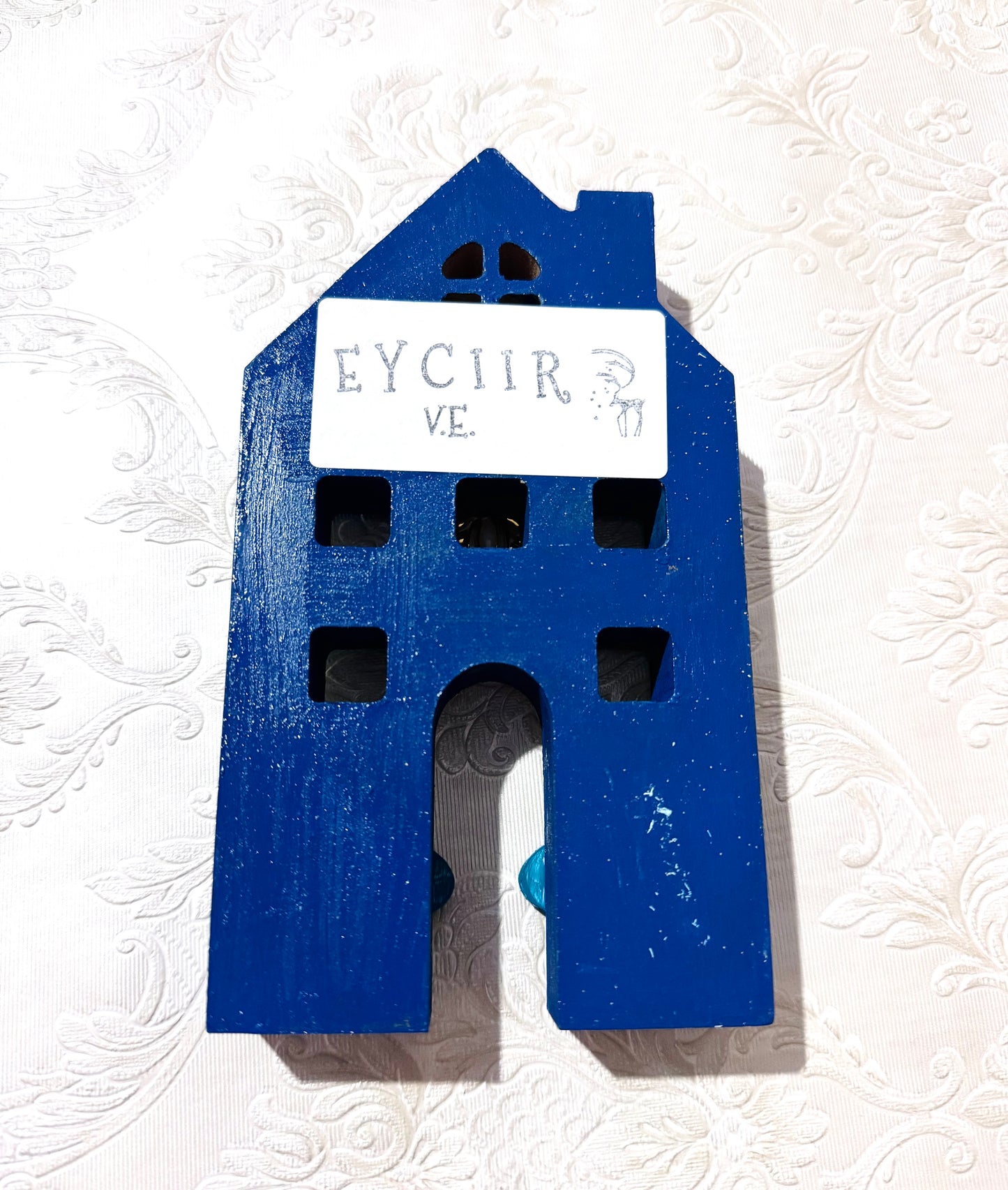 Hand-painted magic house / Kézzel festett varázsházikó