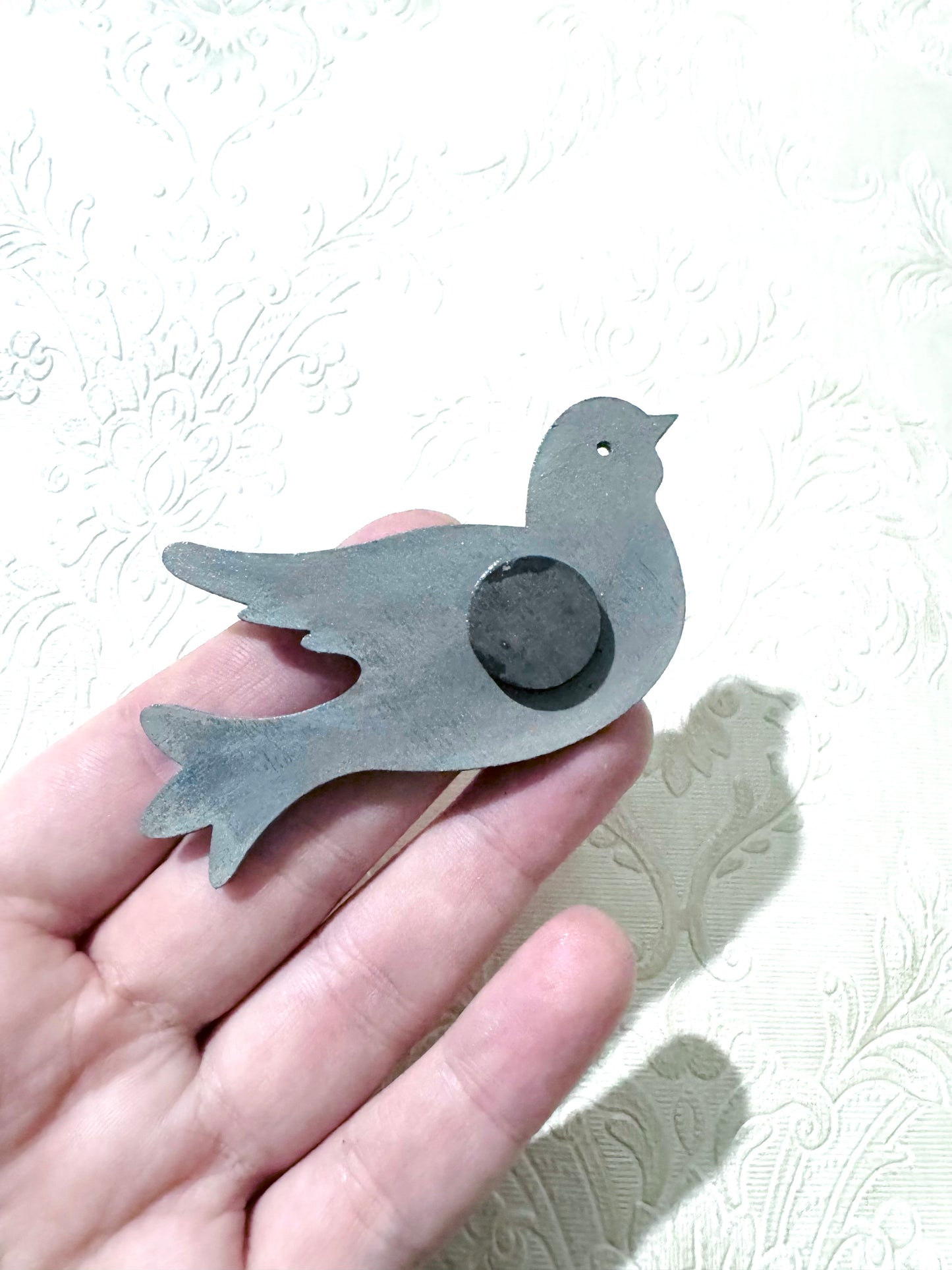 Hand-painted small bird MAGNET / Kézzel festett kismadár mágnes