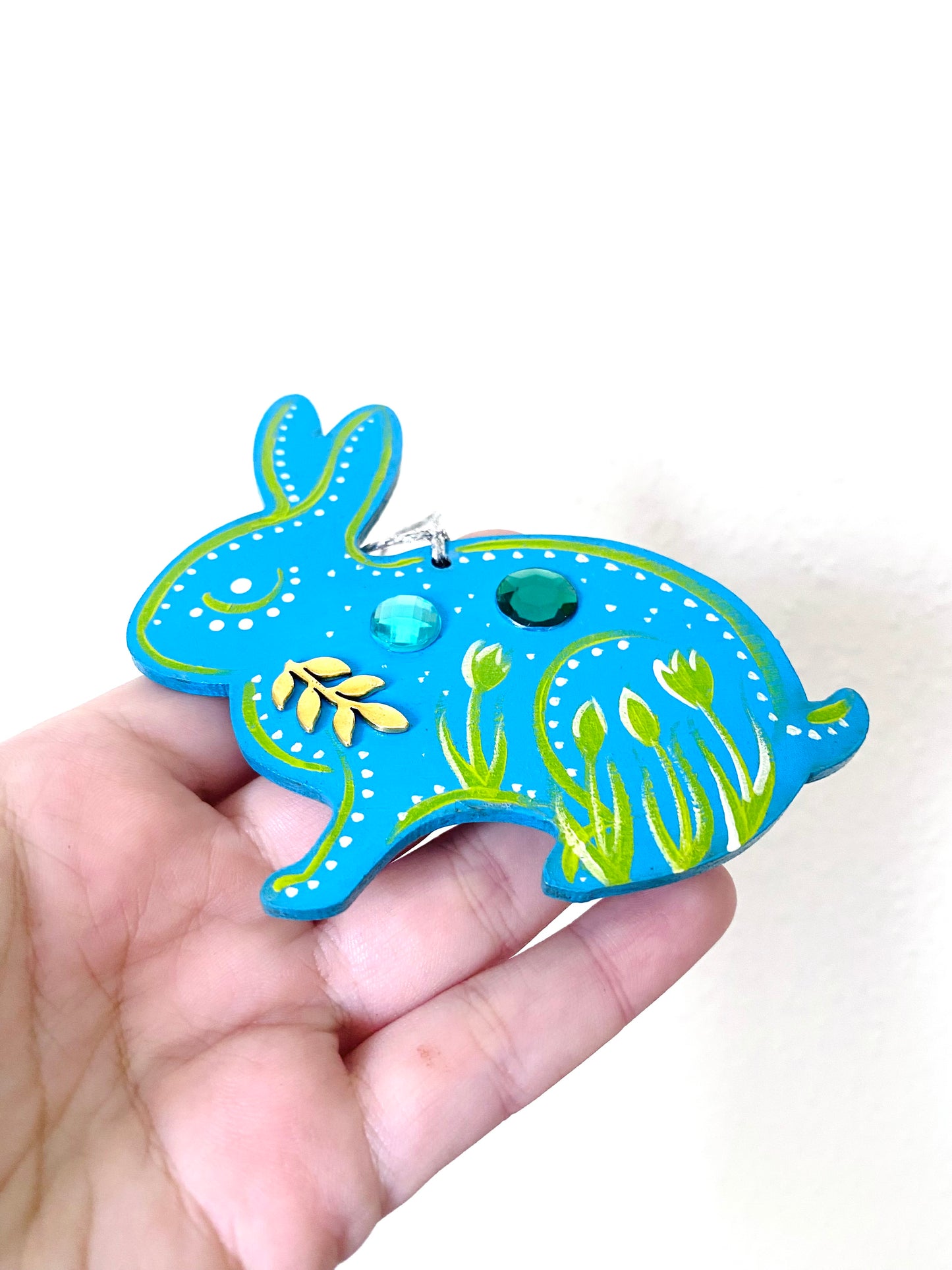 Hand-painted rabbit ornament / Kézzel festett nyuszi dísz