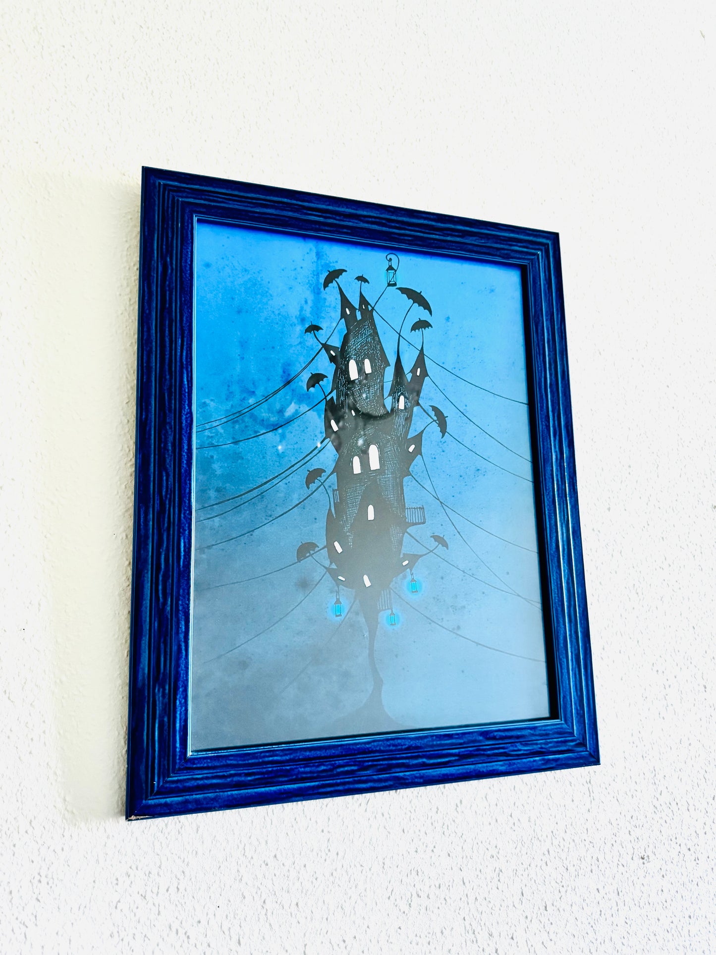 Larger framed art print (in a wider frame) / Nagyobb méretű keretezett művészi nyomat (szélesebb keretben)