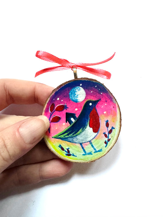 Hand-painted mini wood slice 2 in 1 BROOCH and PENDANT / Kézzel festett mini fakorong BROSS és MEDÁL Springcollection