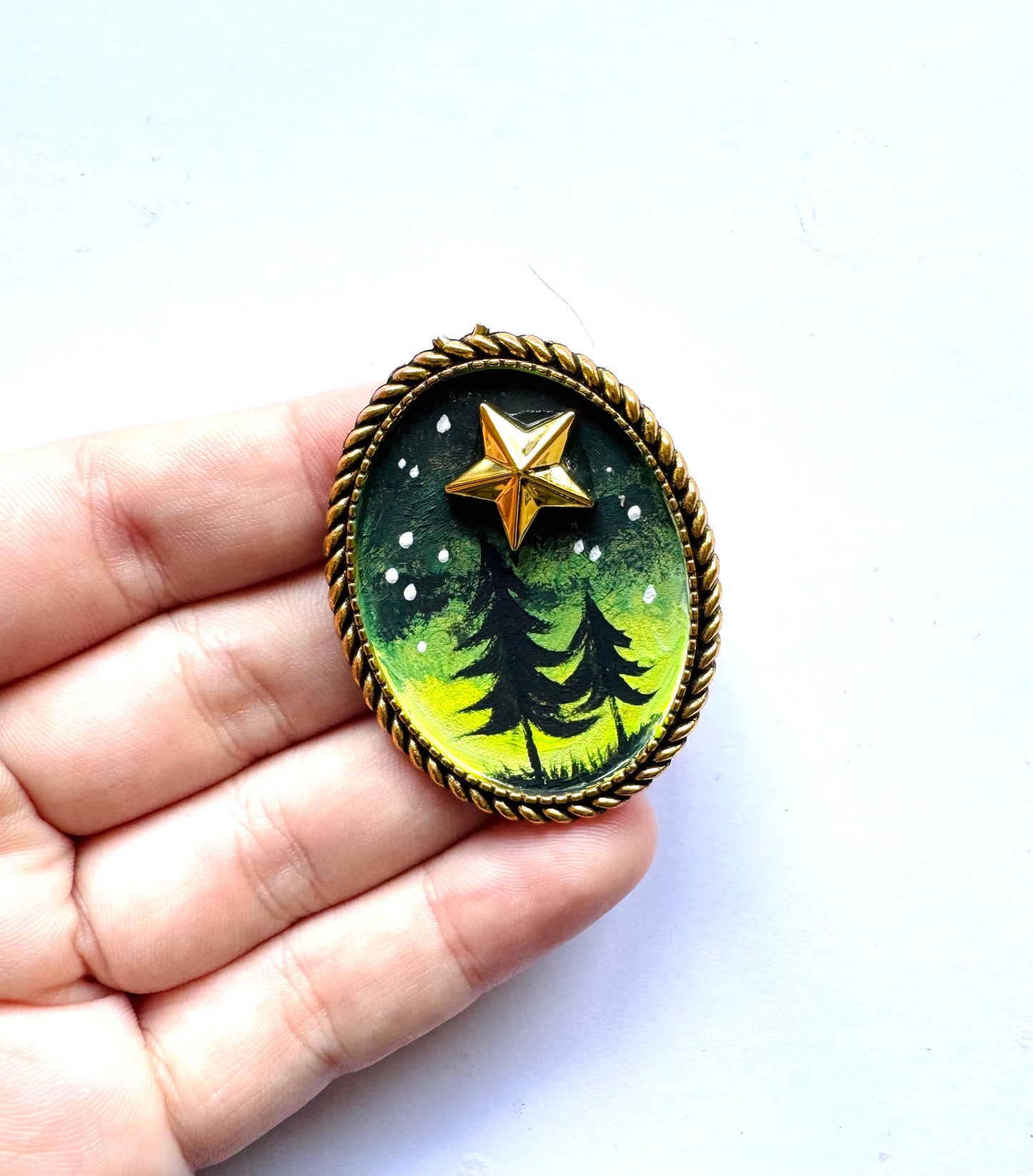 Hand-painted steel magnet / Kézzel festett fém mágnes