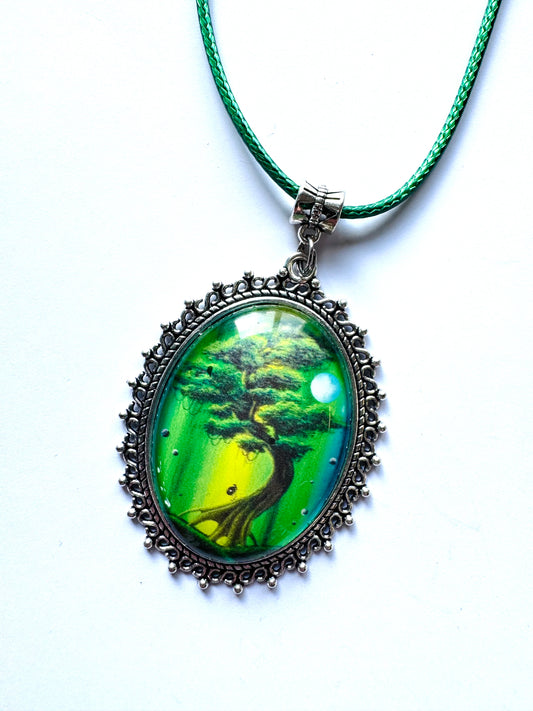 Big oval pendant / Nagy ovális medál egyedi grafikával