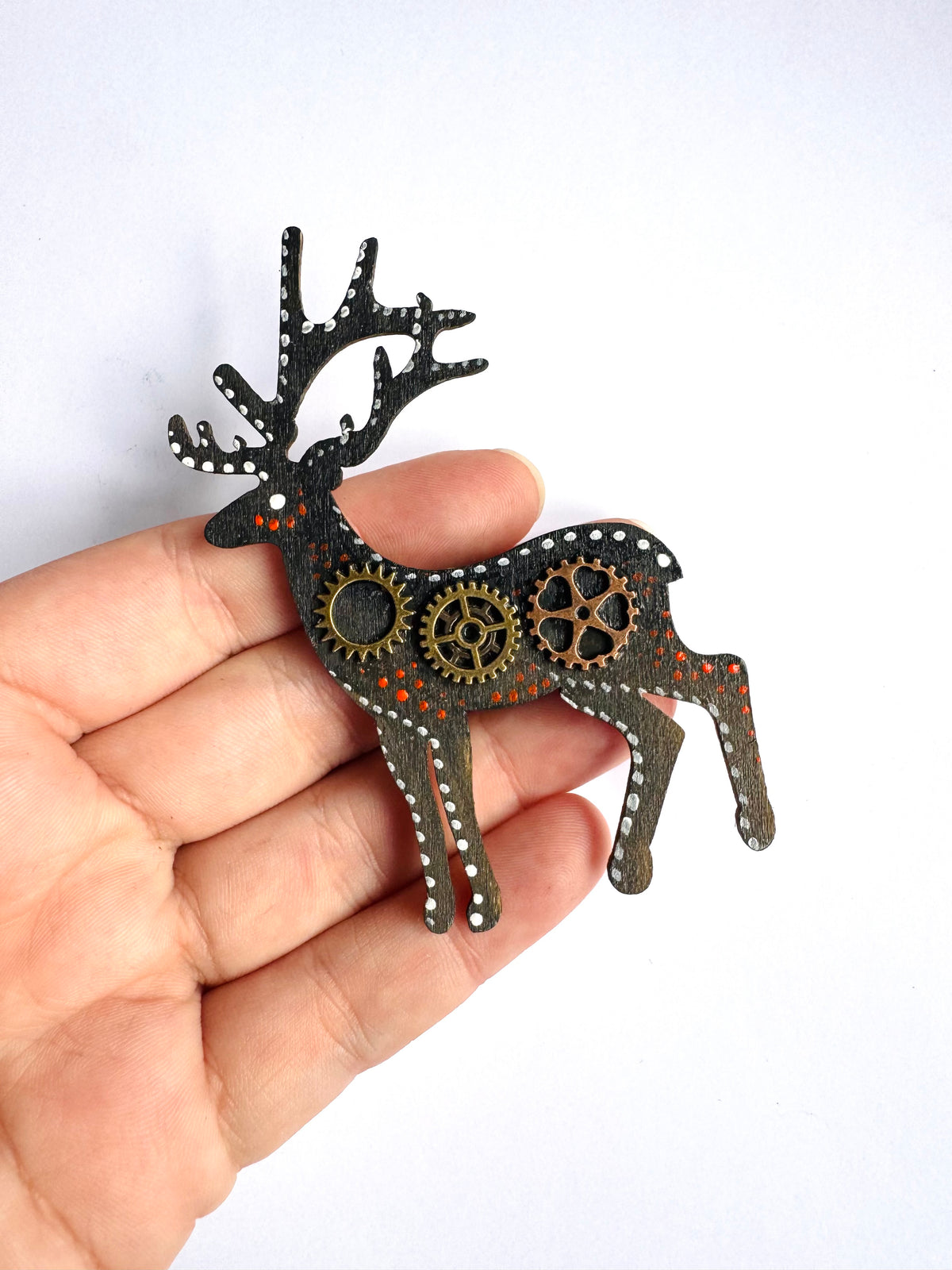 Hand-painted “steampunk” MAGNET / Kézzel festett “steampunk” mágnes