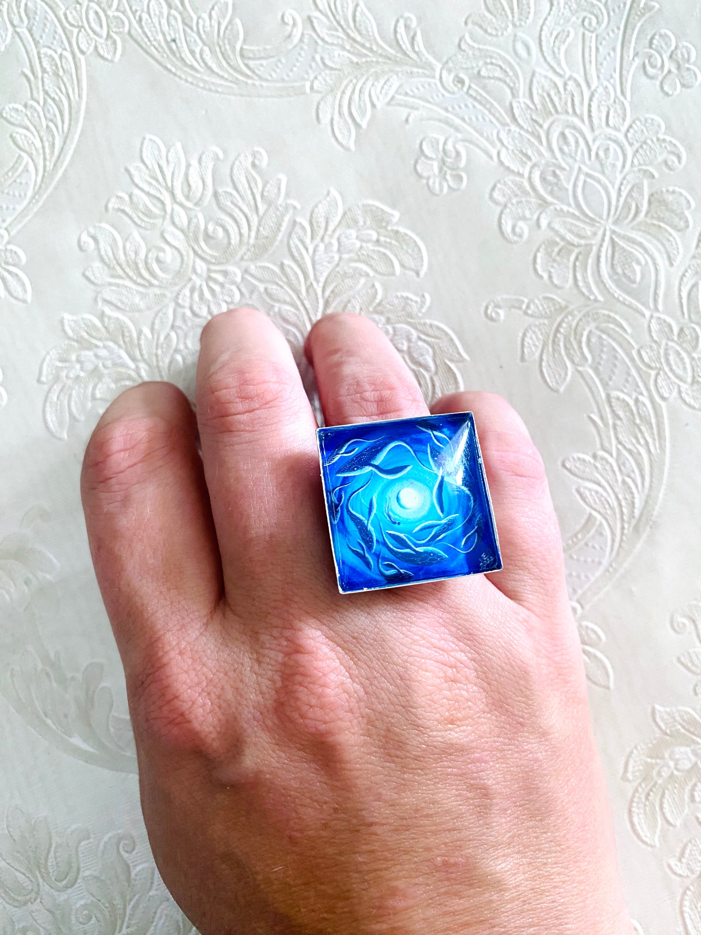 Square ring / Négyzetes gyűrű