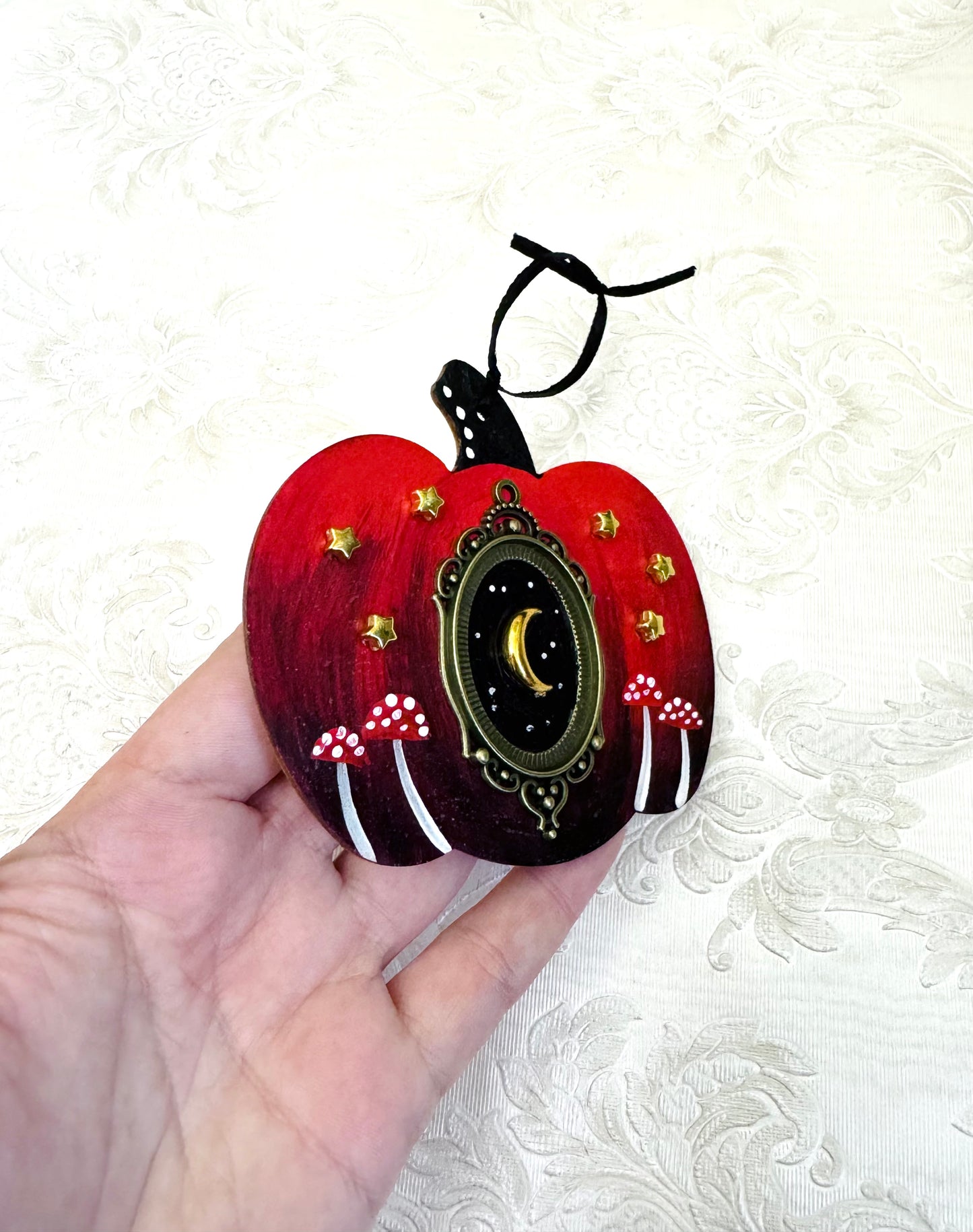 Hand-painted pumpkin MAGNET and ornament / Kézzel festett tök mágnes és dísz