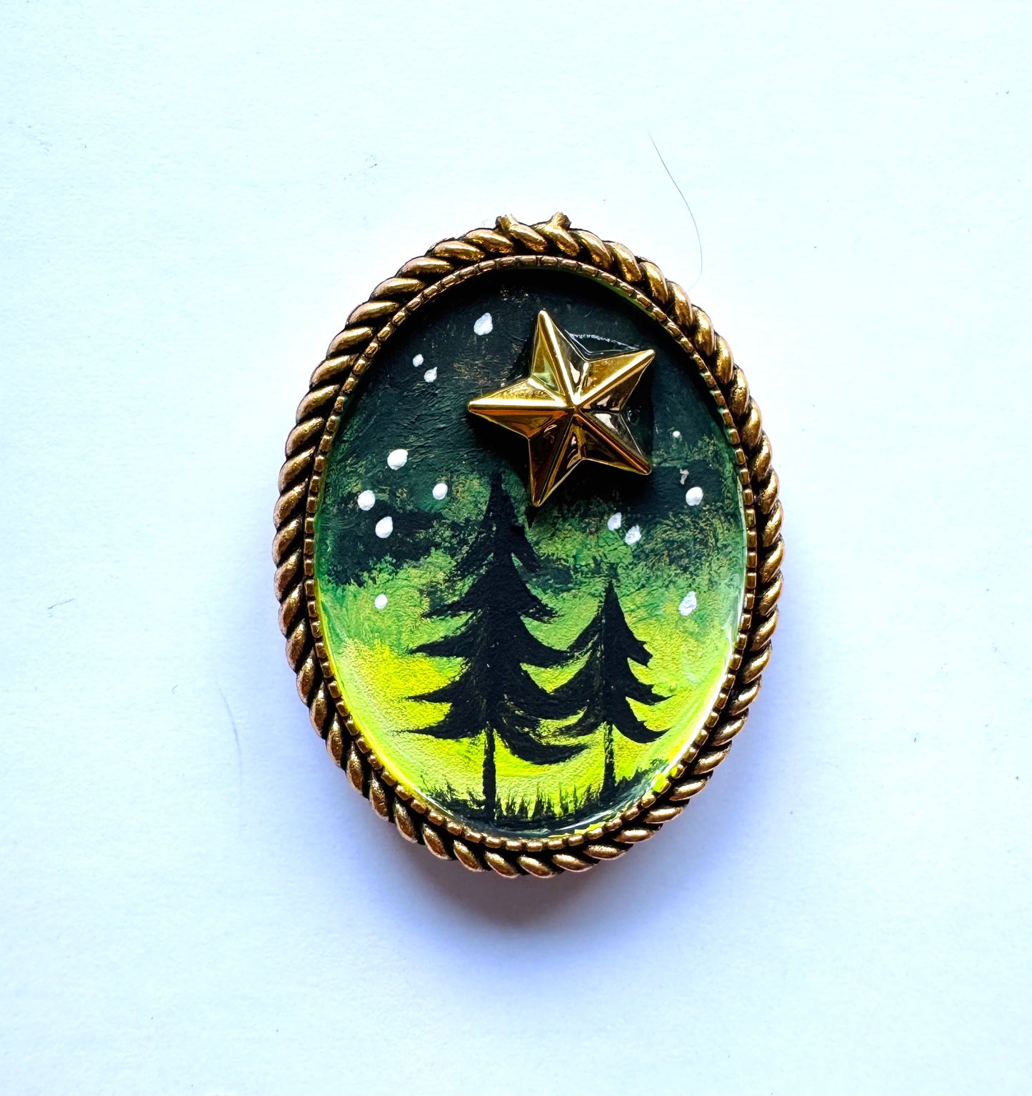 Hand-painted steel magnet / Kézzel festett fém mágnes