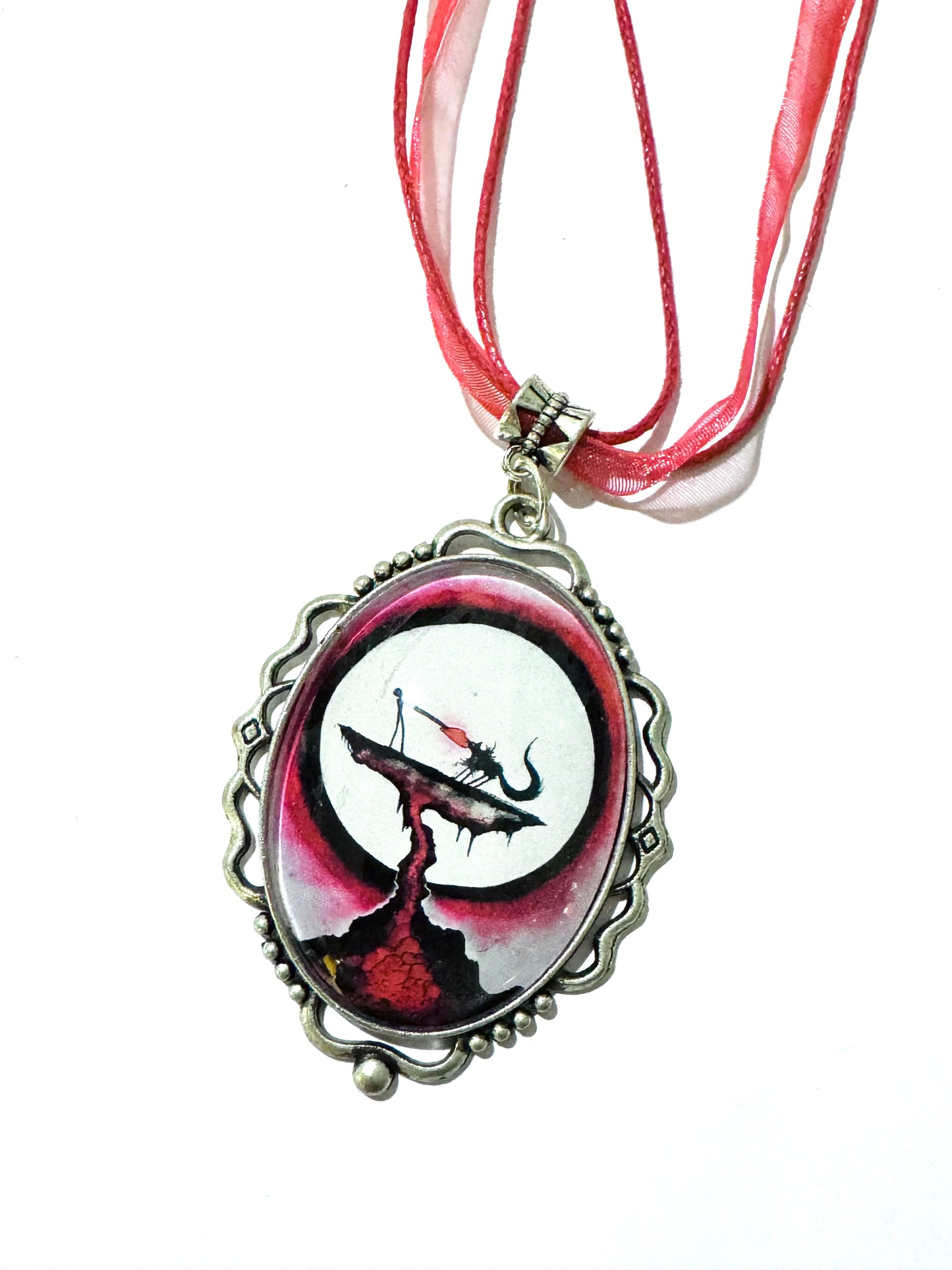 Big oval pendant / Nagy ovális medál egyedi grafikával