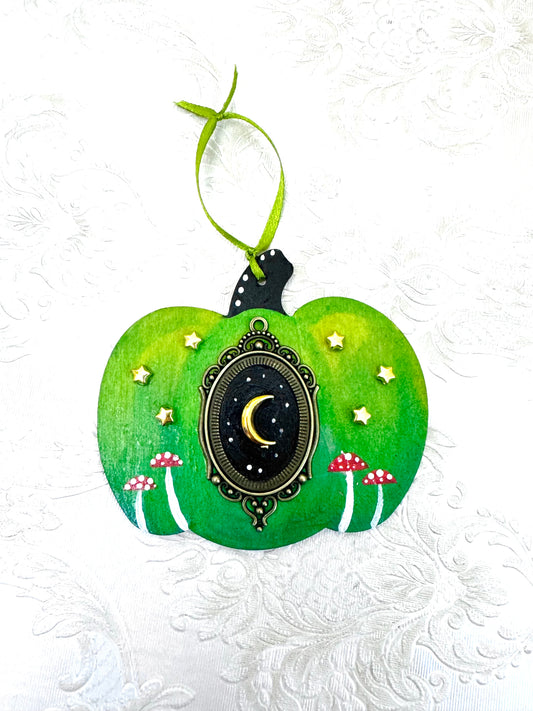 Hand-painted pumpkin MAGNET and ornament / Kézzel festett tök mágnes és dísz