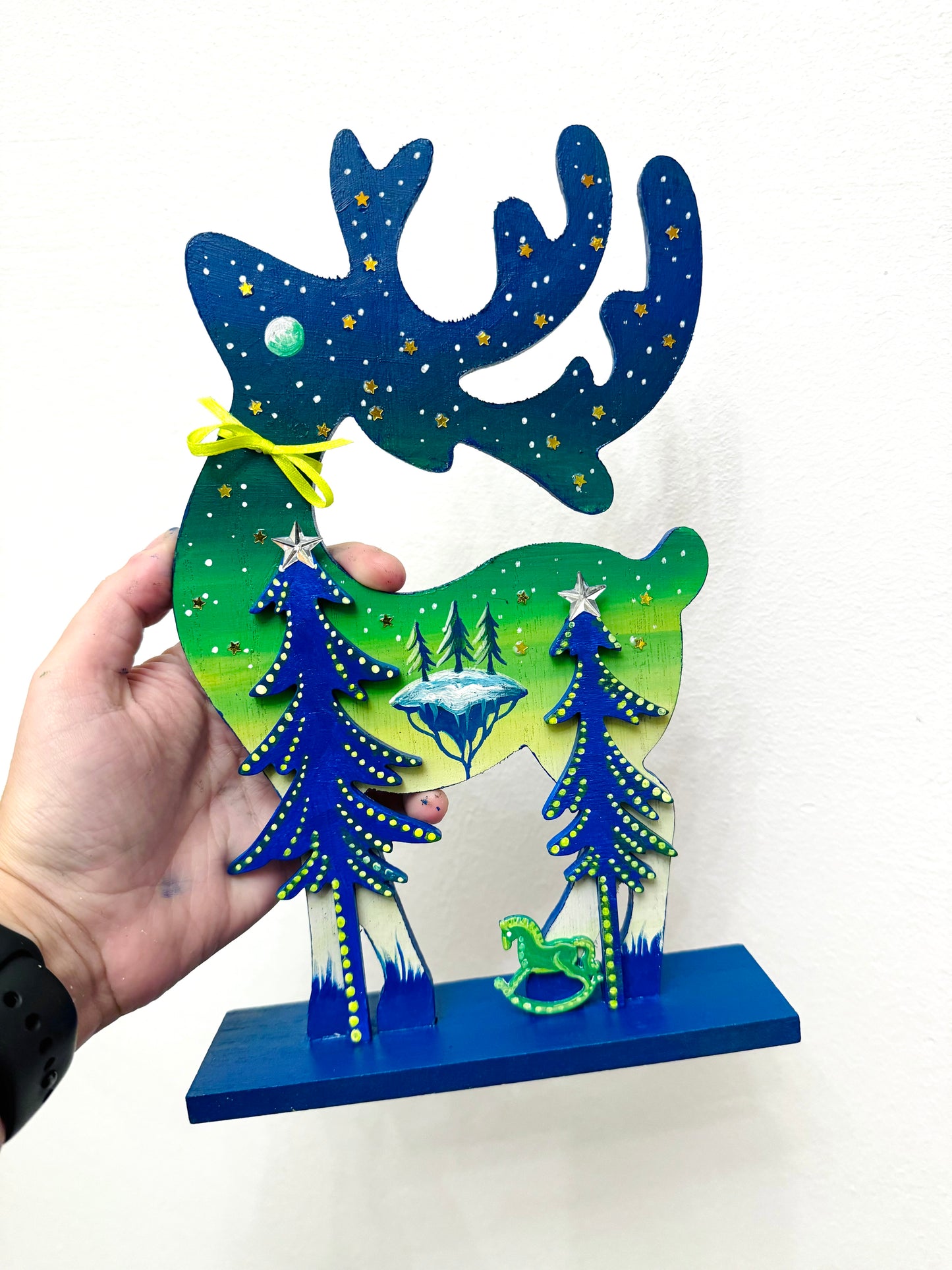 Christmas deer figurine / Karácsonyi szarvas