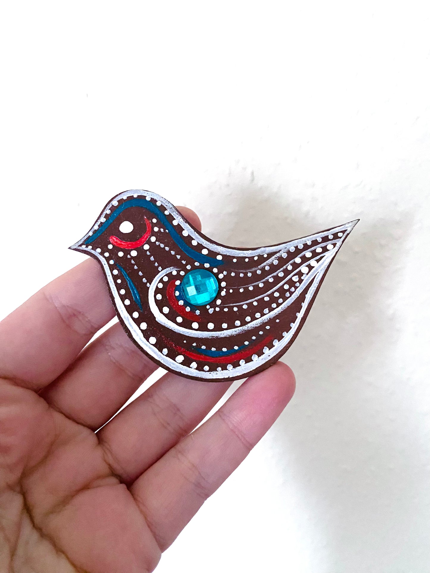 Hand-painted “gingerbread” bird magnet / Kézzel festett “mézeskalács” madárka mágnes