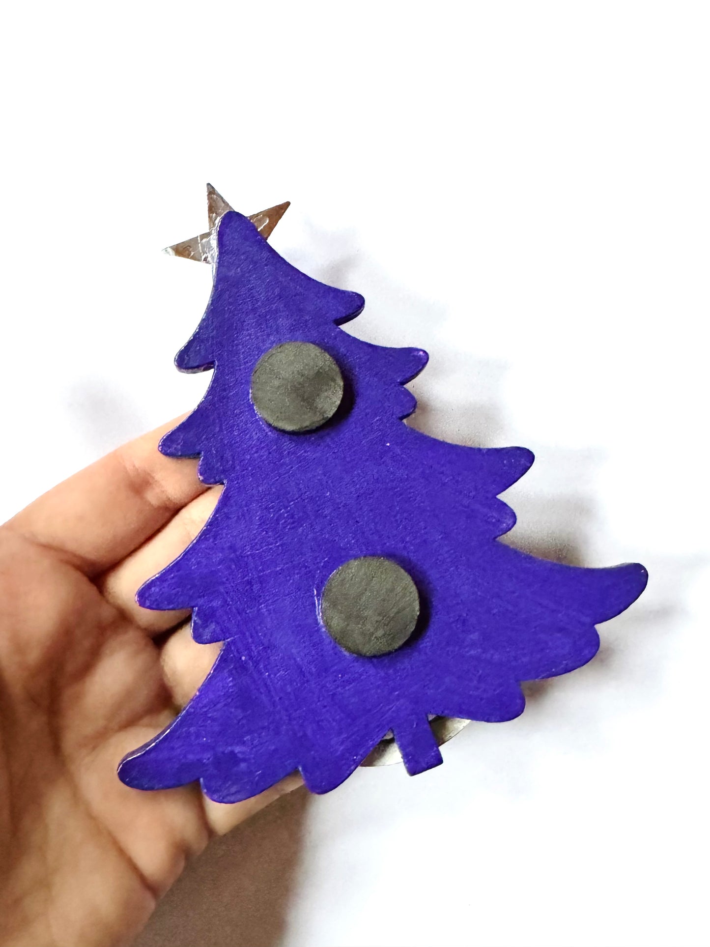 Hand-painted Christmas tree magnet / Kézzel festett karácsonyfa mágnes