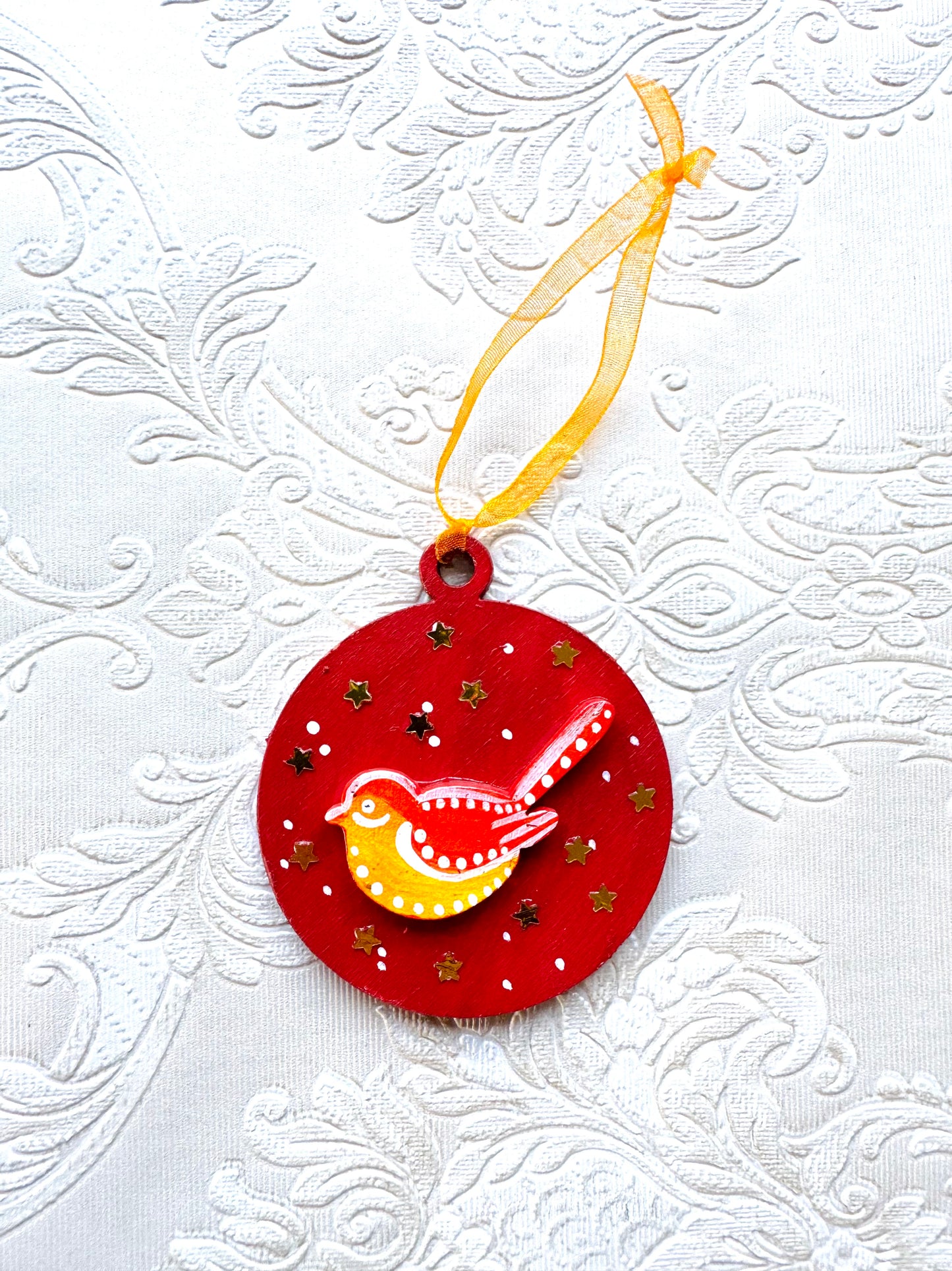 Hand-painted Christmas “bulb” ornament / Kézzel festett karácsonyi “gömb” dísz