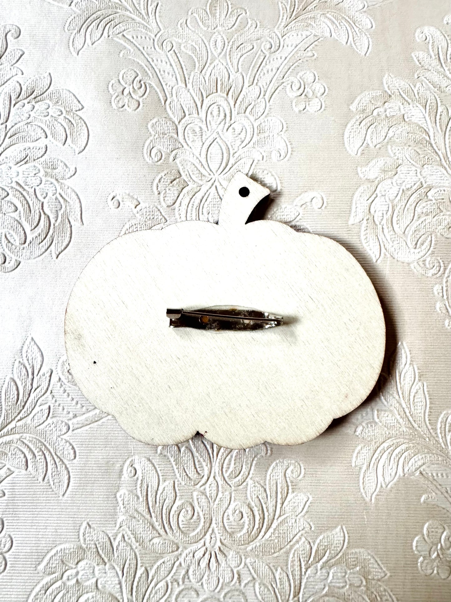 Hand-painted pumpkin BROOCH / Kézzel festett tök BROSS