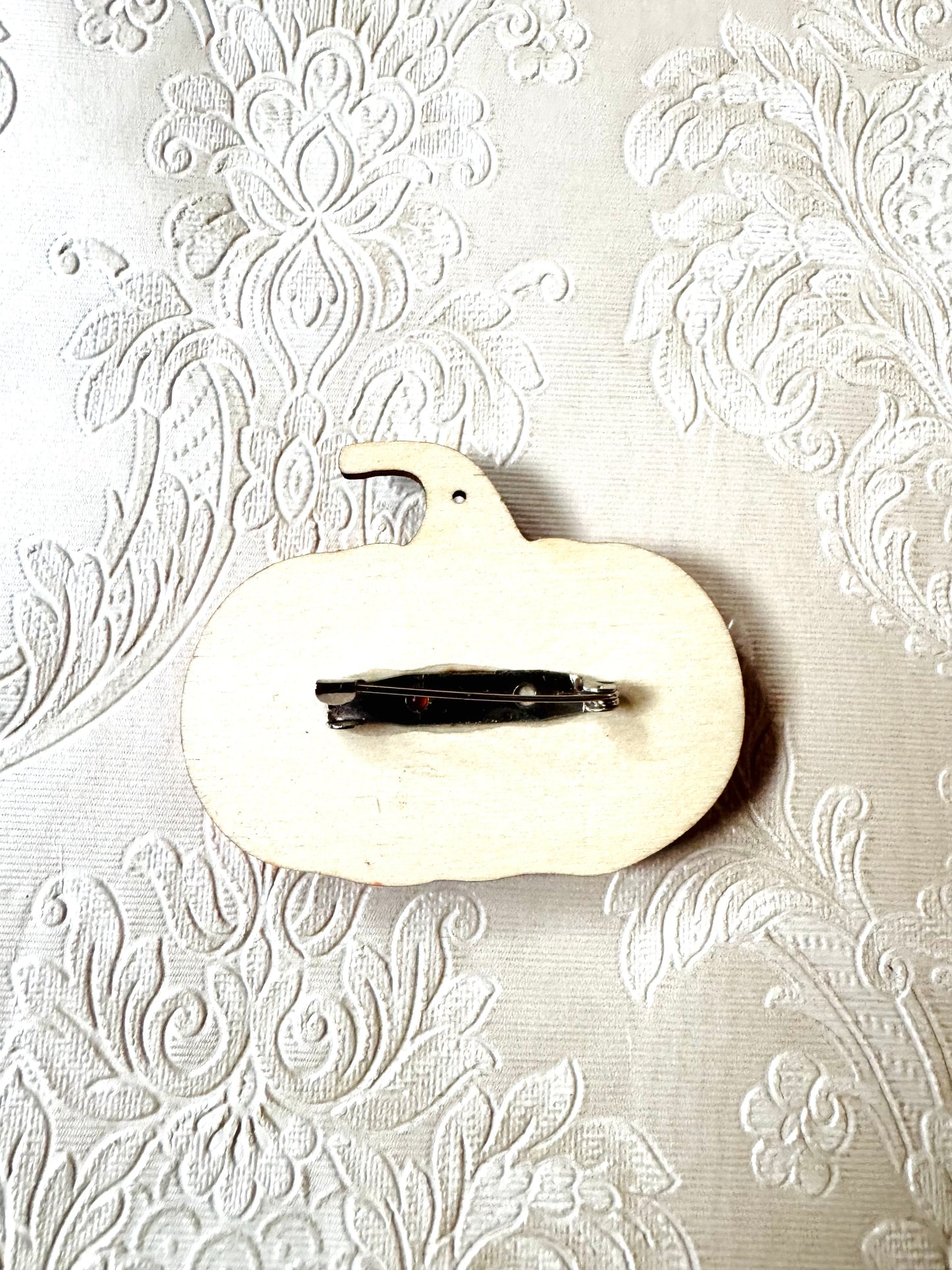 Hand-painted pumpkin BROOCH / Kézzel festett tök BROSS