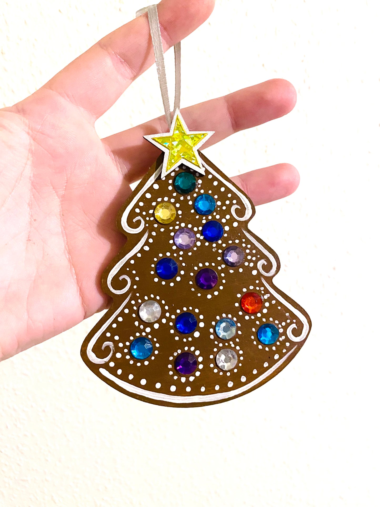 Hand-painted “gingerbread” Christmas tree ornament / Kézzel festett “mézeskalács” karácsonyfa dísz