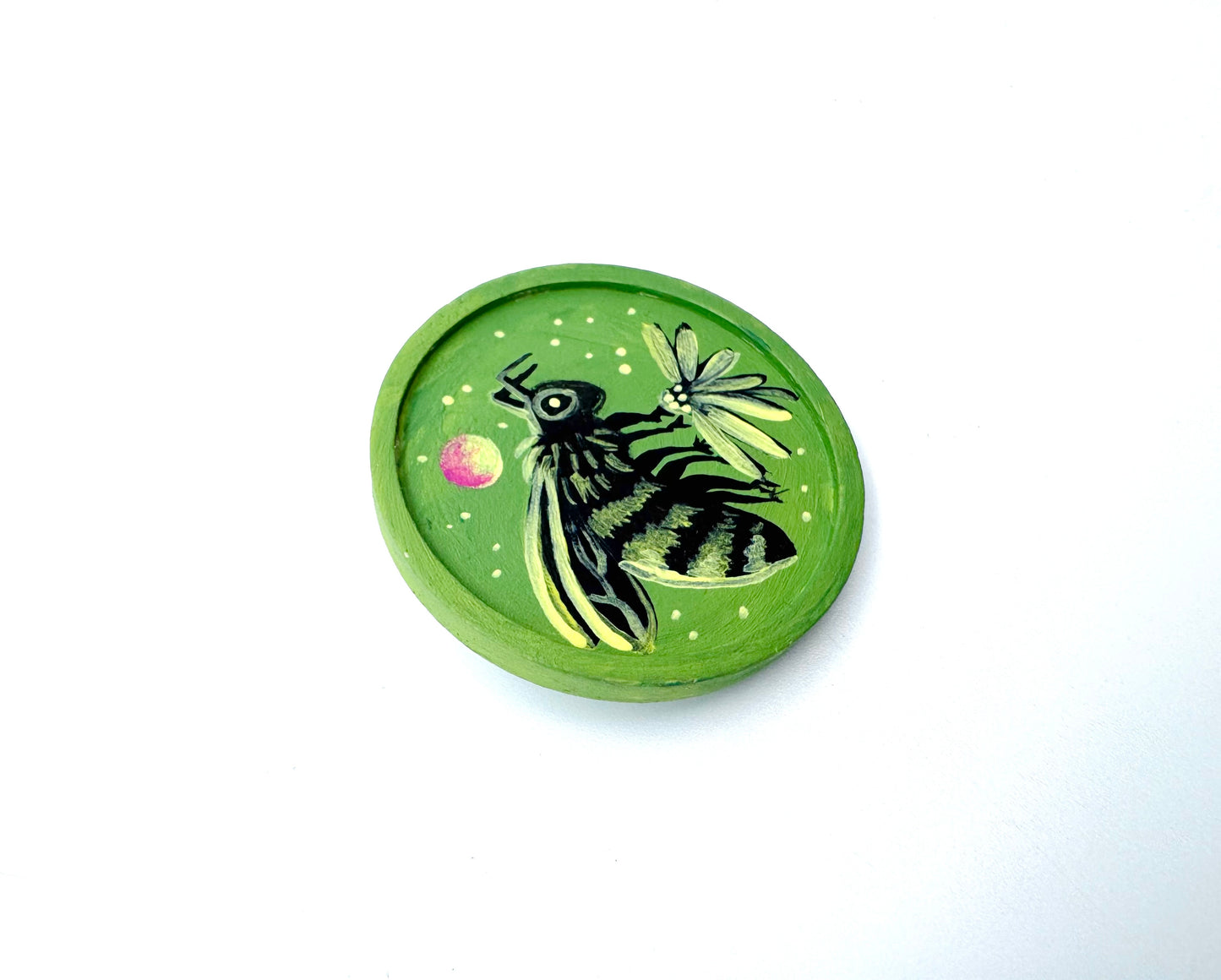 Round wooden brooch / Kerek fa bross