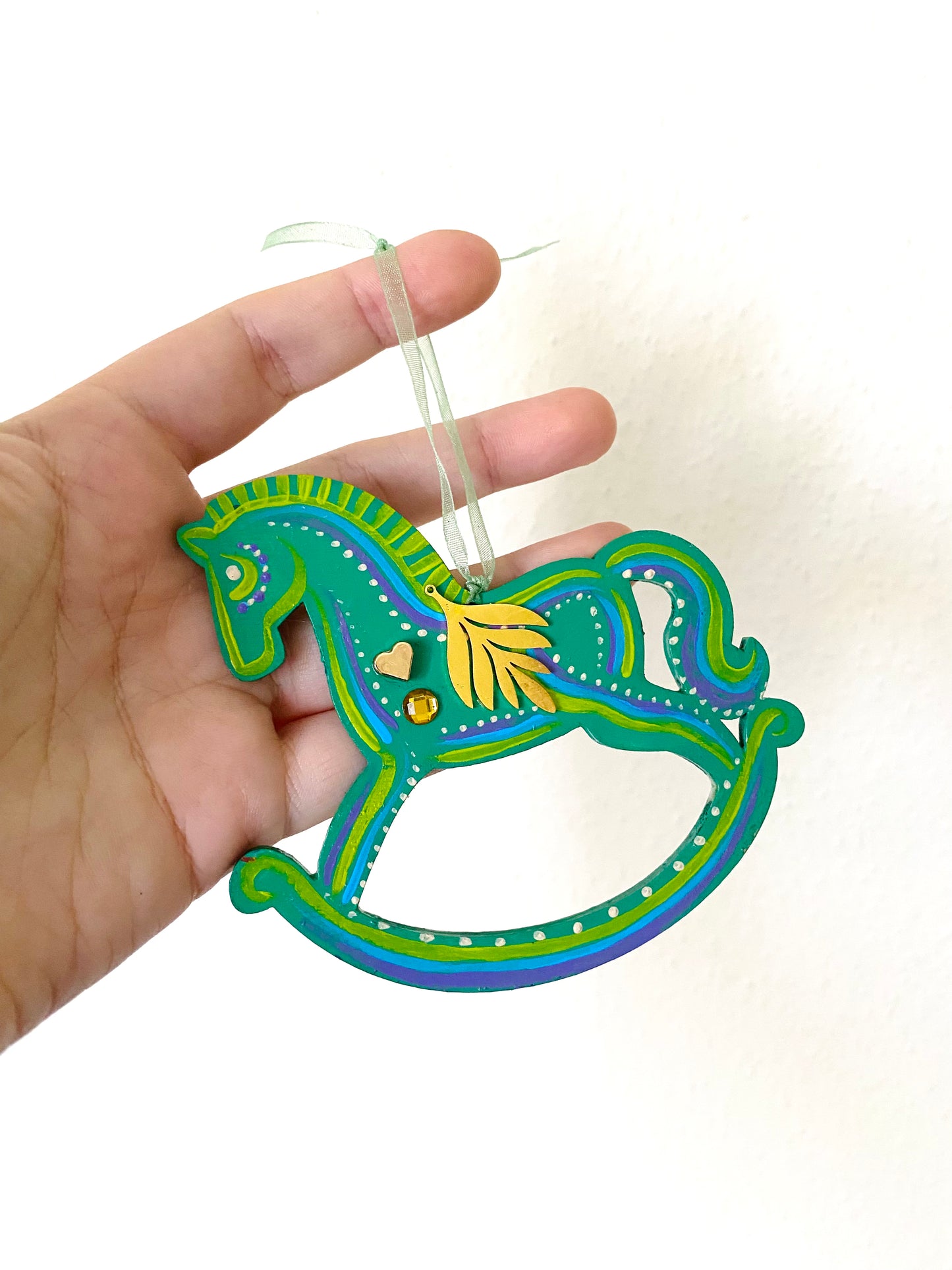 Hand-painted rocking horse ornament / Kézzel festett hintaló dísz