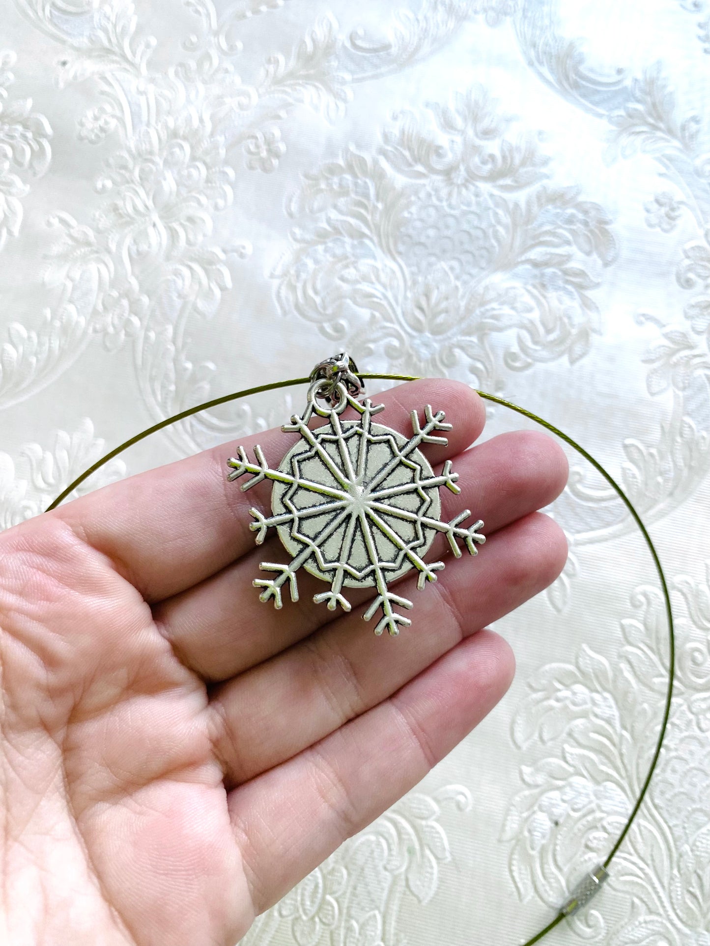 Snowflake pendant / Hópehely medál