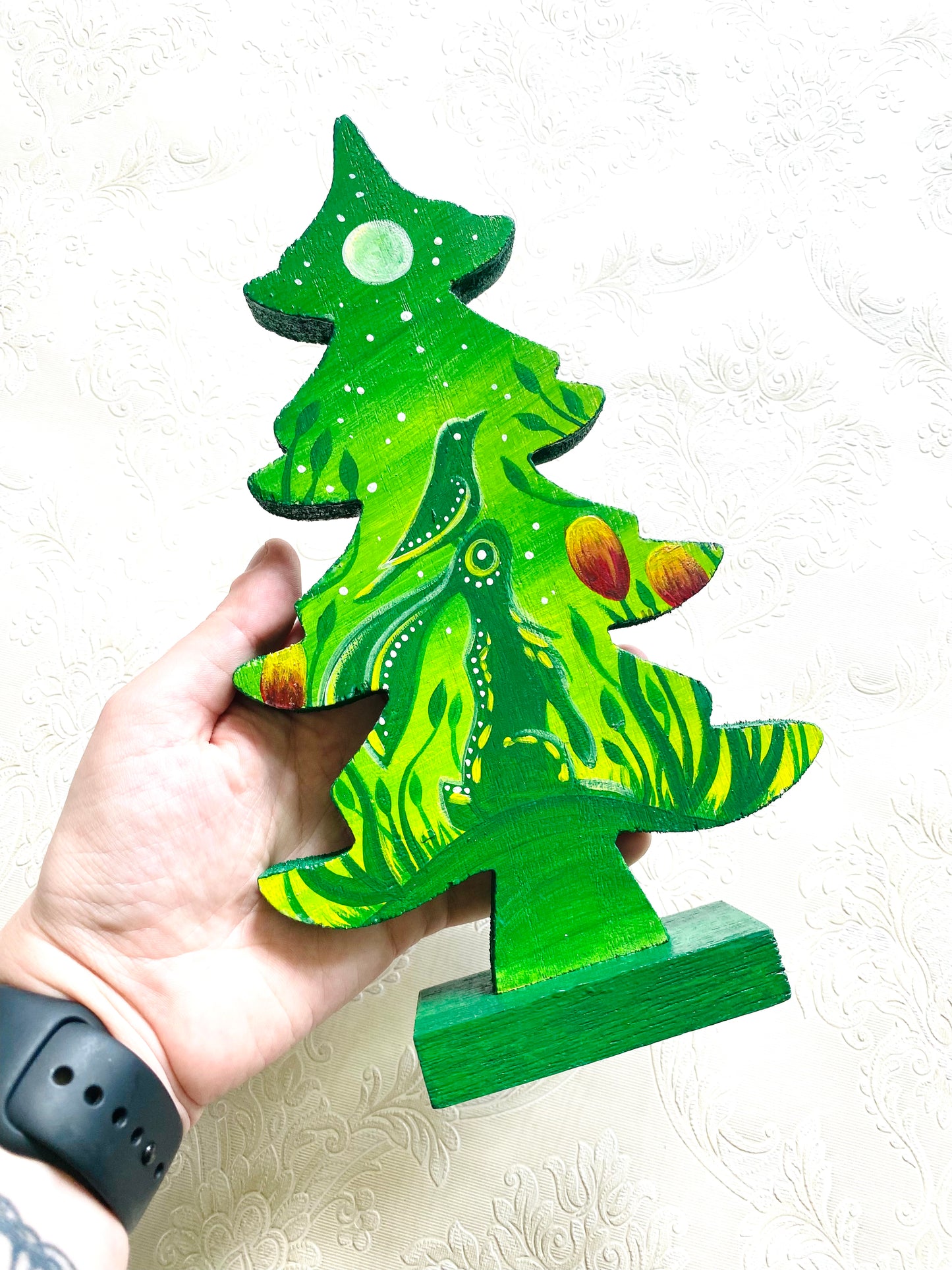 Hand-painted pine tree figurine SMALLER / Kézzel festett fenyőfa figura KISEBB